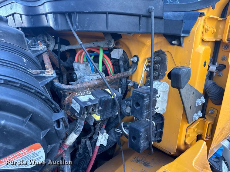 image for item EH6668 2017 International  WorkStar 7500 dump truck