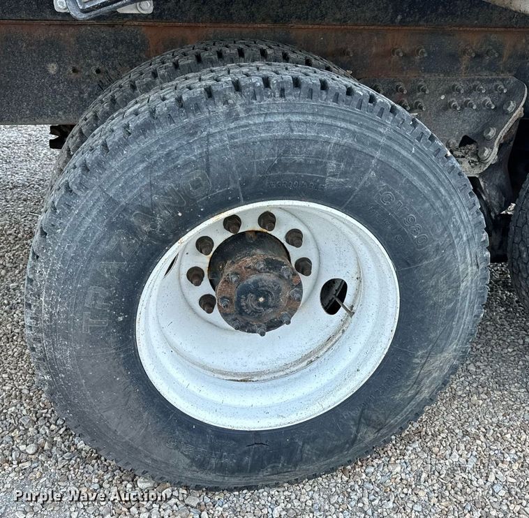 image for item EH6668 2017 International  WorkStar 7500 dump truck