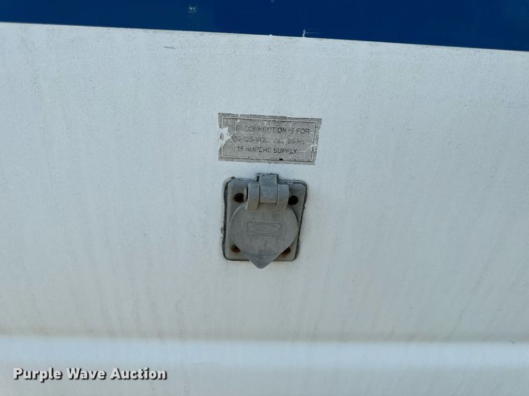 image for item EH6676 1997 Ford E350 ambulance