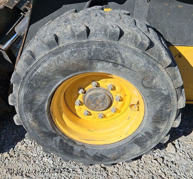 image for item EI3725 2008 New Holland L185 skid steer loader