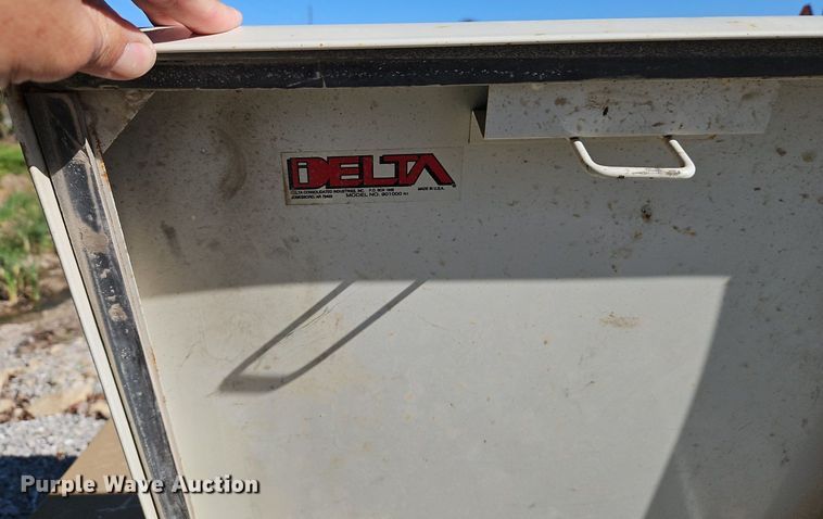 image for item EI3726 Delta 480000 fuel tank