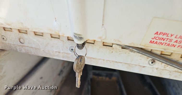 image for item EI3726 Delta 480000 fuel tank