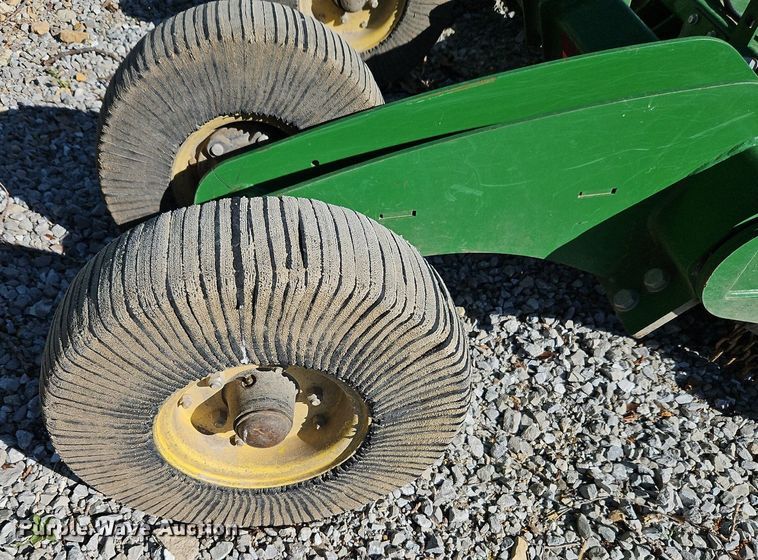 image for item EI3727 John Deere FC15R batwing rotary mower