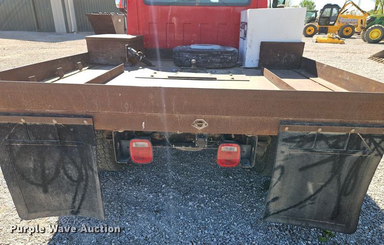 image for item EI3728 2008 Chevrolet C4500 flatbed truck