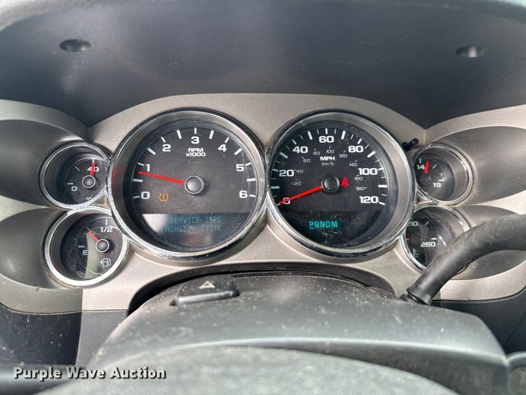 image for item EJ0401 2010 Chevrolet  Silverado 1500 Ext. Cab pickup truck