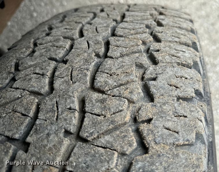 image for item EJ0401 2010 Chevrolet  Silverado 1500 Ext. Cab pickup truck