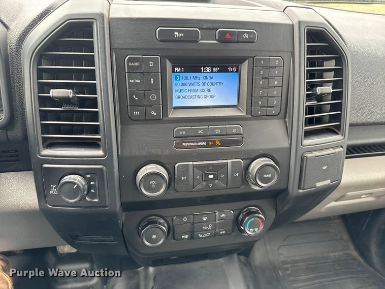 image for item EJ0402 2020 Ford  F150 SuperCrew pickup truck