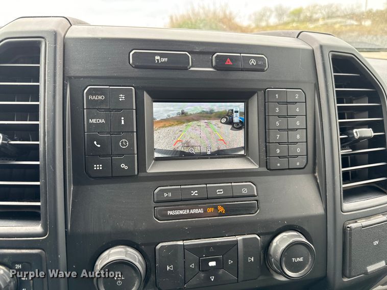 image for item EJ0402 2020 Ford  F150 SuperCrew pickup truck