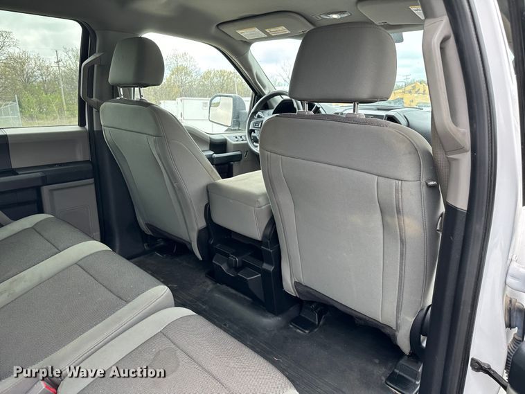 image for item EJ0402 2020 Ford  F150 SuperCrew pickup truck