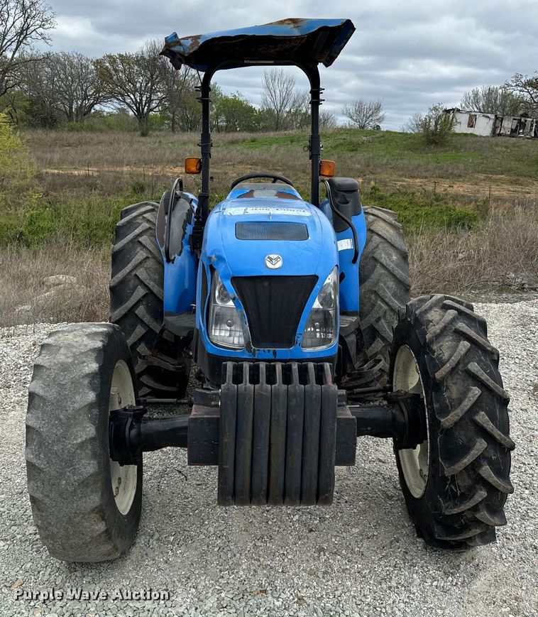 image for item EJ0403 2006 New Holland TN75A MFWD tractor