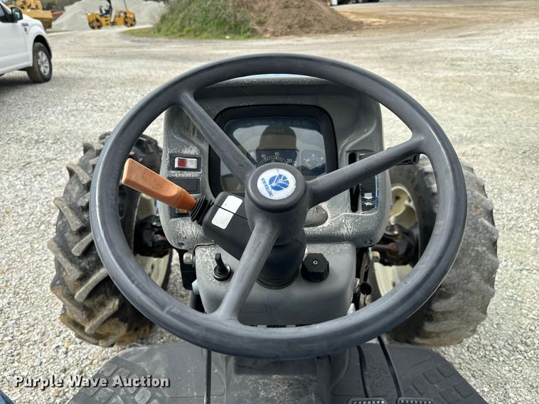 image for item EJ0403 2006 New Holland TN75A MFWD tractor
