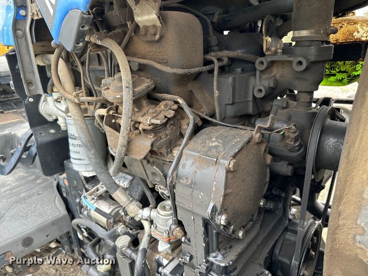 image for item EJ0403 2006 New Holland TN75A MFWD tractor