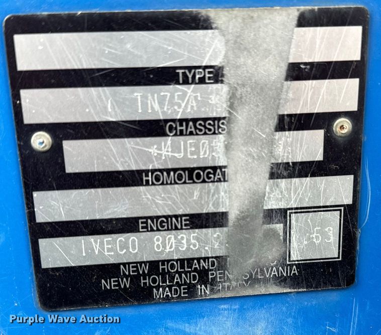 image for item EJ0403 2006 New Holland TN75A MFWD tractor