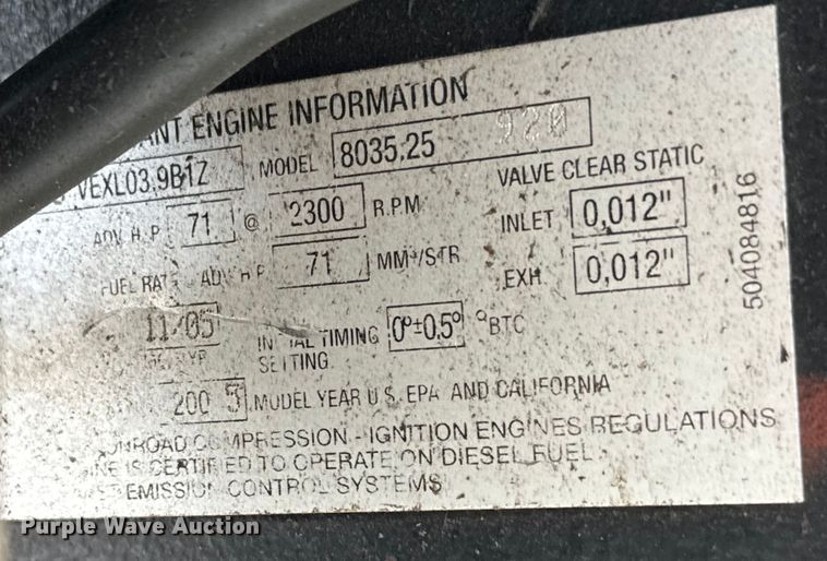 image for item EJ0403 2006 New Holland TN75A MFWD tractor