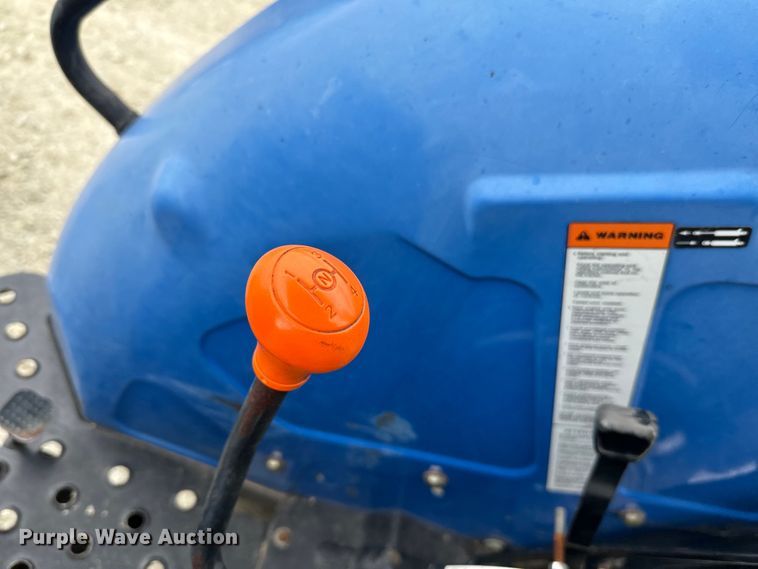 image for item EJ0404 2016 New Holland Workmaster 60 MFWD tractor