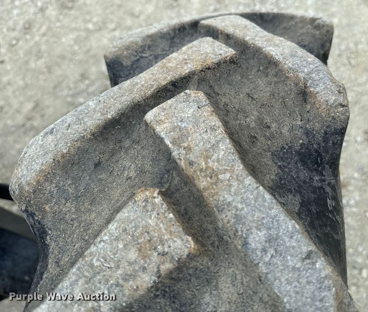 image for item EJ0404 2016 New Holland Workmaster 60 MFWD tractor