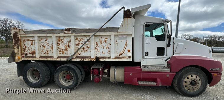 image for item EJ0406 2007 Kenworth  T600 dump truck