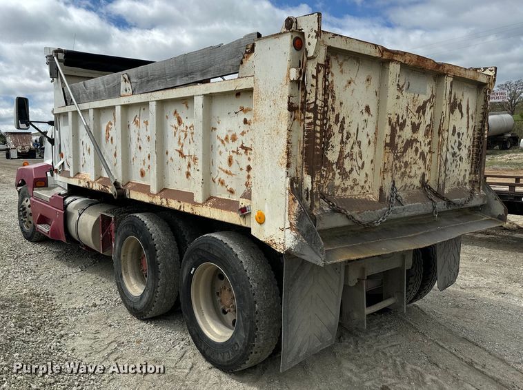 image for item EJ0406 2007 Kenworth  T600 dump truck