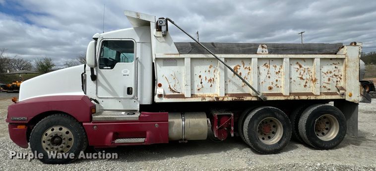 image for item EJ0406 2007 Kenworth  T600 dump truck