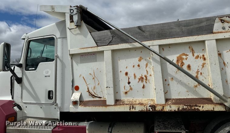 image for item EJ0406 2007 Kenworth  T600 dump truck