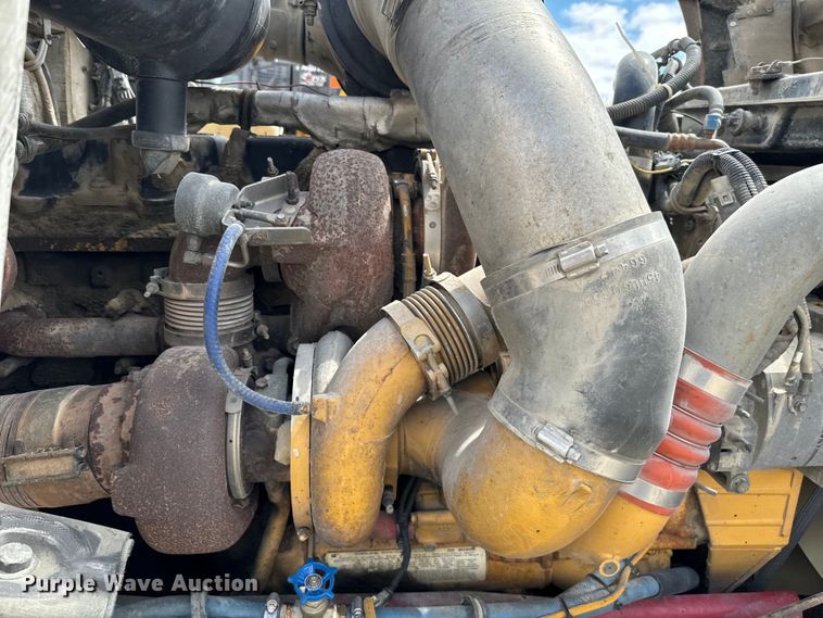 image for item EJ0406 2007 Kenworth  T600 dump truck