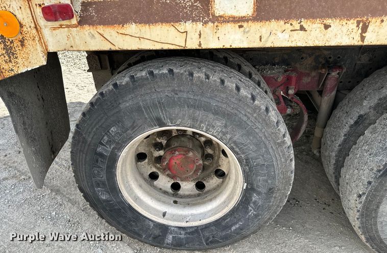 image for item EJ0406 2007 Kenworth  T600 dump truck