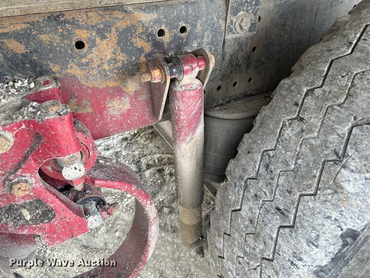 image for item EJ0406 2007 Kenworth  T600 dump truck