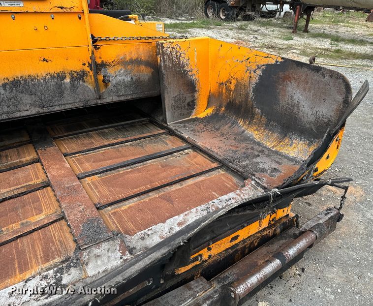 image for item EJ0411 Leeboy 8515 paver