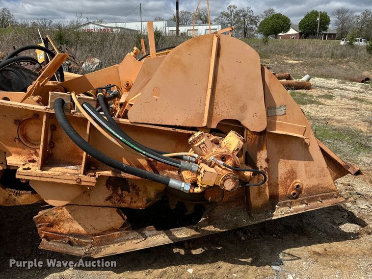 image for item EJ0413 Bomag MPH100R soil stabilizer / recycler