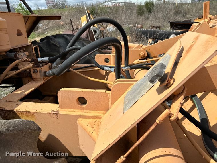 image for item EJ0413 Bomag MPH100R soil stabilizer / recycler