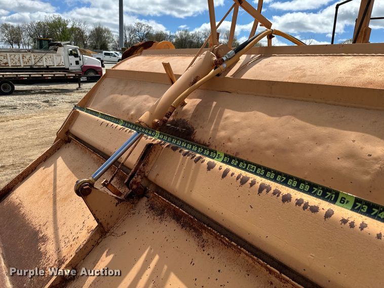 image for item EJ0413 Bomag MPH100R soil stabilizer / recycler