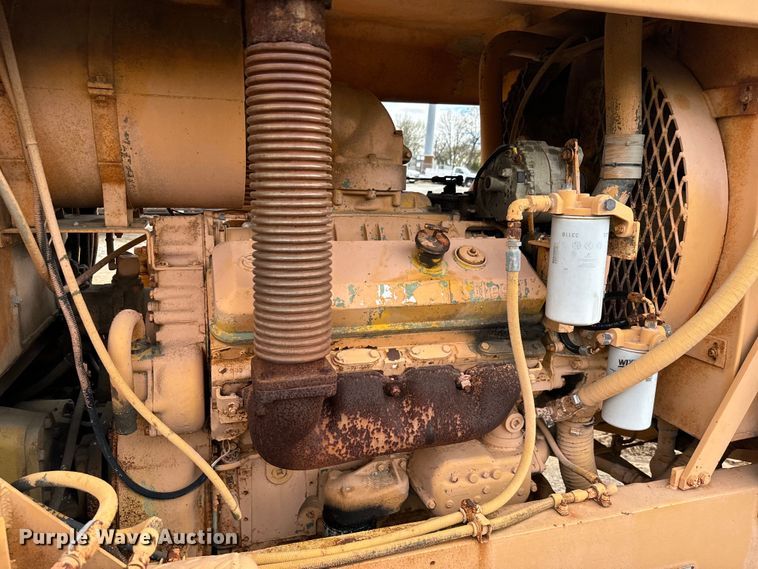 image for item EJ0413 Bomag MPH100R soil stabilizer / recycler