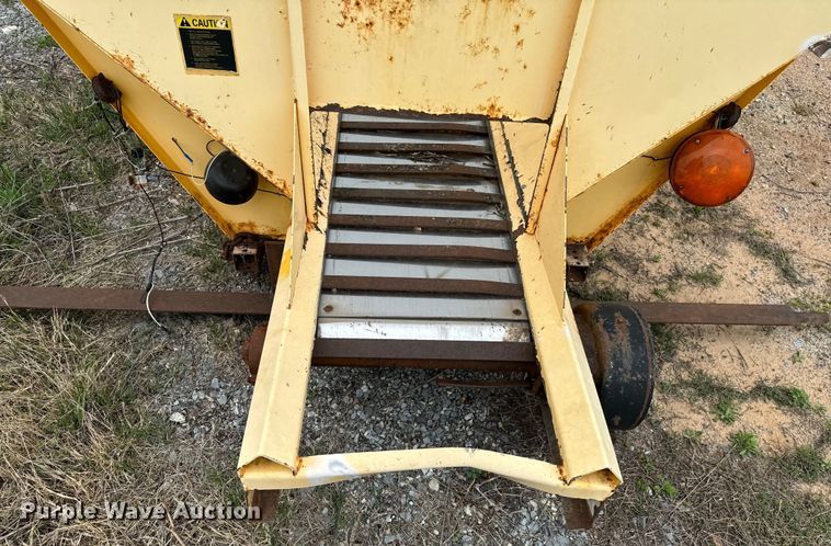 image for item EJ0416 Swenson Spreader  spreader
