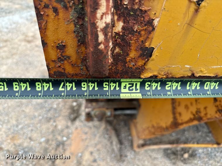 image for item EJ0417 Spreader