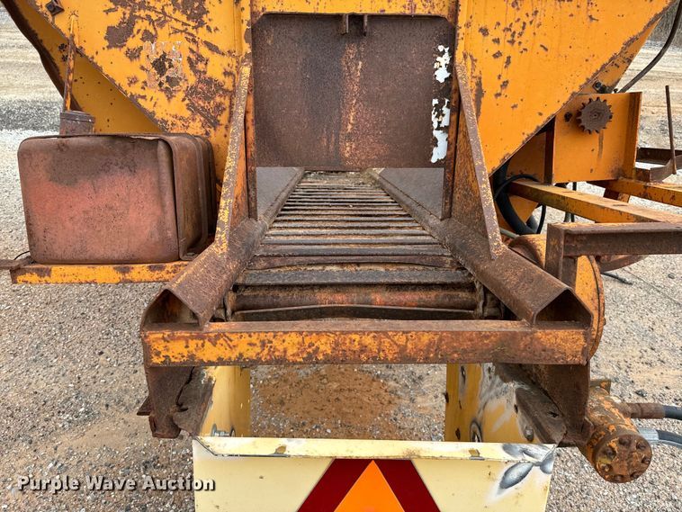 image for item EJ0418 Swenson Spreader  spreader