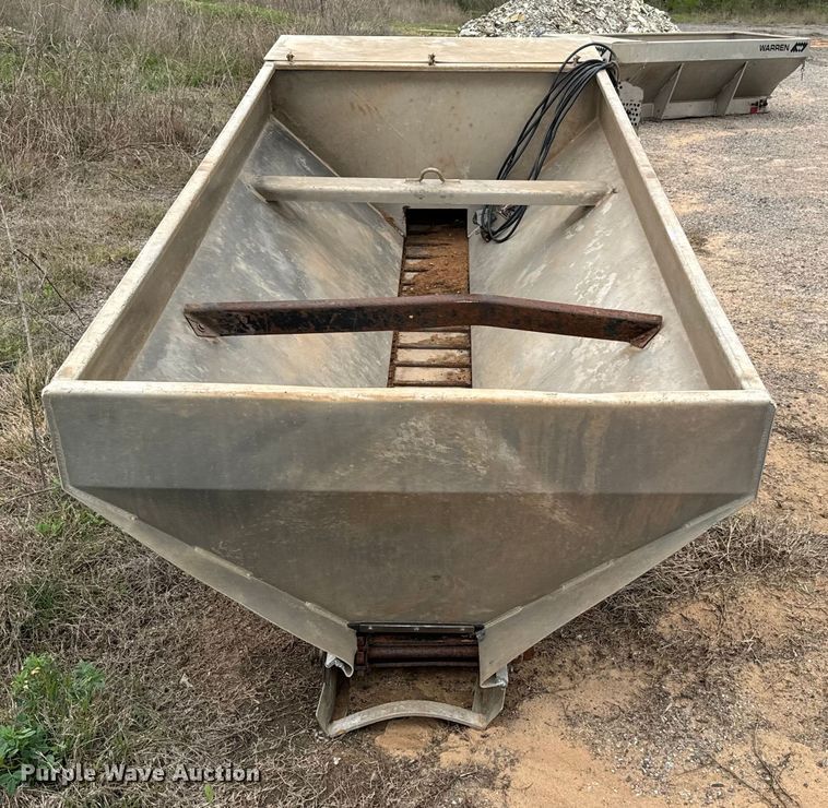 image for item EJ0419 Warren spreader