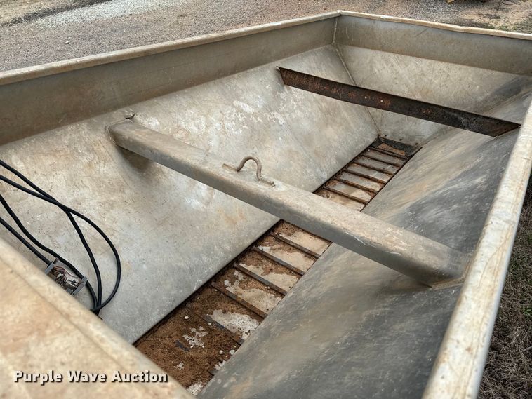 image for item EJ0419 Warren spreader