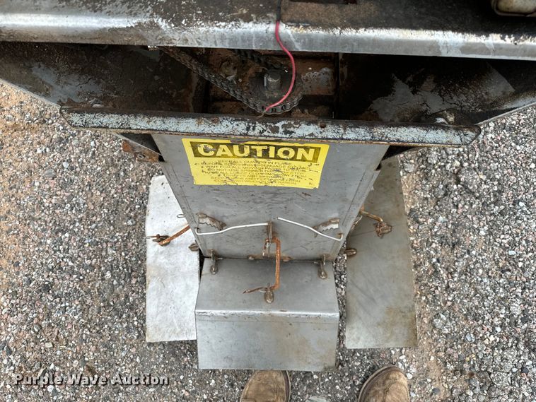 image for item EJ0419 Warren spreader