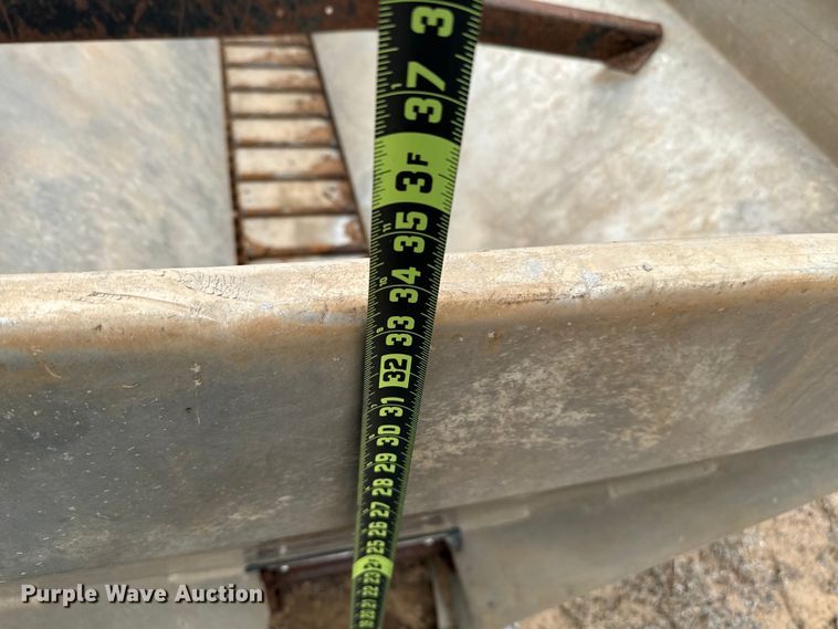 image for item EJ0419 Warren spreader