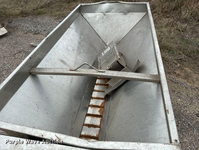 image for item EJ0420 Henderson spreader