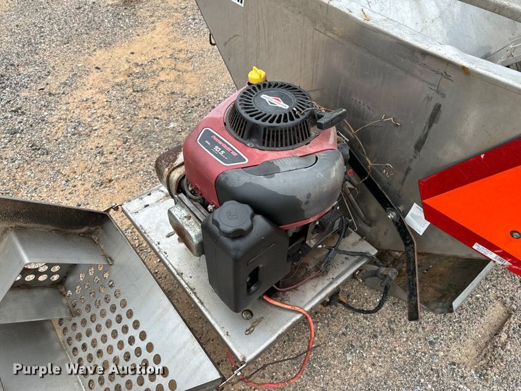 image for item EJ0420 Henderson spreader