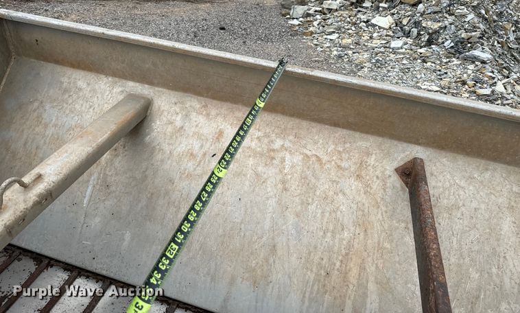 image for item EJ0421 Warren  spreader