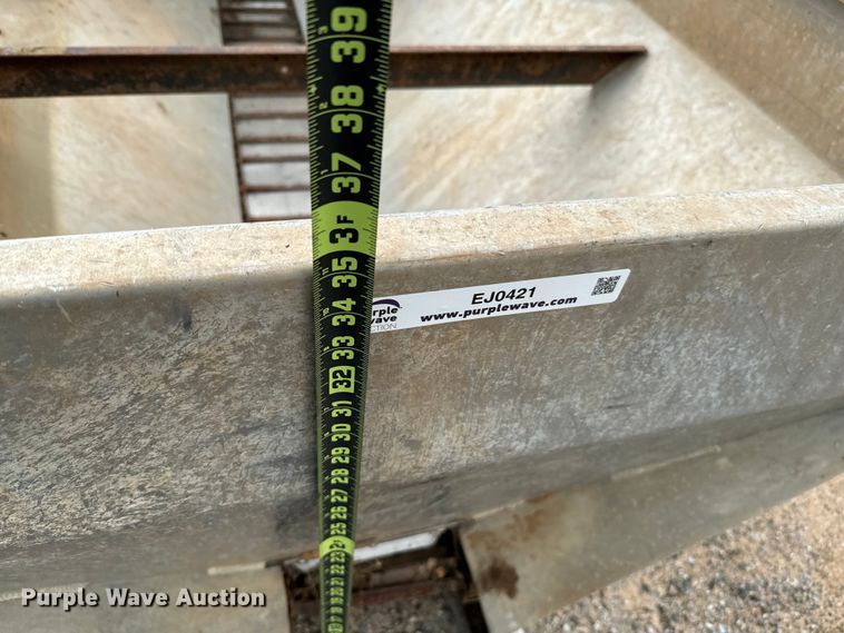 image for item EJ0421 Warren  spreader