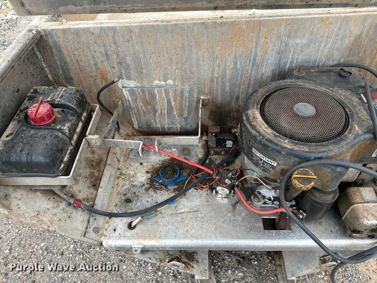 image for item EJ0421 Warren  spreader