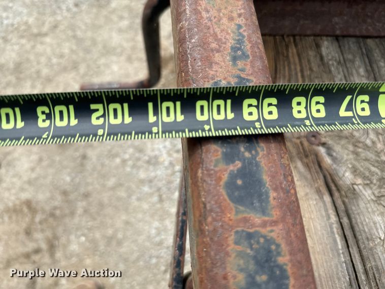 image for item EJ0422 2004 May Trailer  equipment trailer