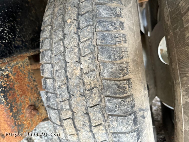 image for item EJ0422 2004 May Trailer  equipment trailer