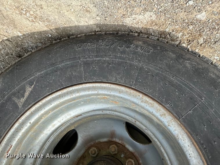 image for item EJ0422 2004 May Trailer  equipment trailer