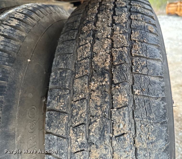 image for item EJ0422 2004 May Trailer  equipment trailer