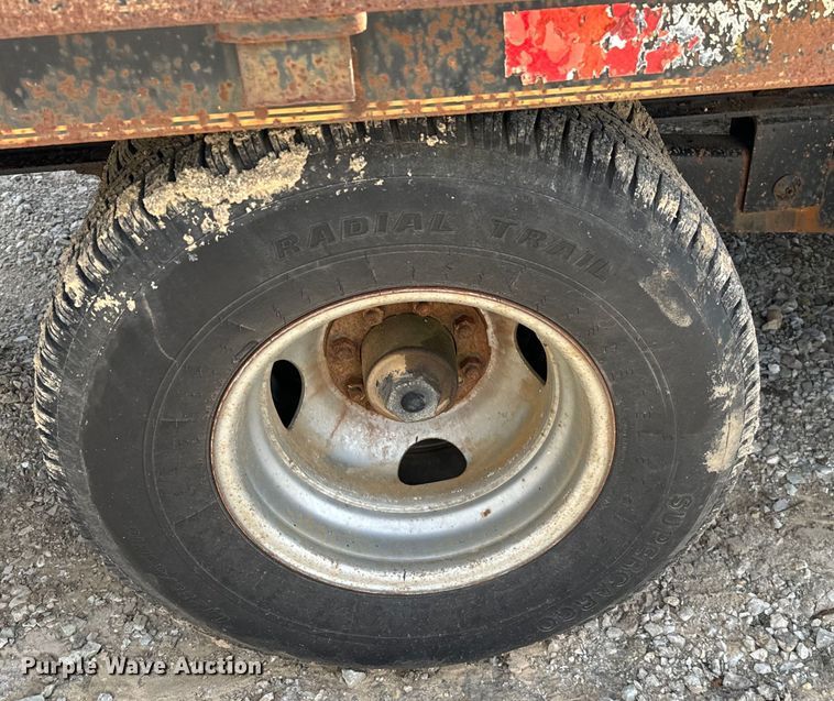 image for item EJ0422 2004 May Trailer  equipment trailer