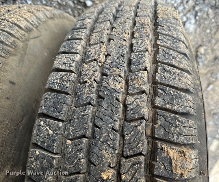 image for item EJ0422 2004 May Trailer  equipment trailer